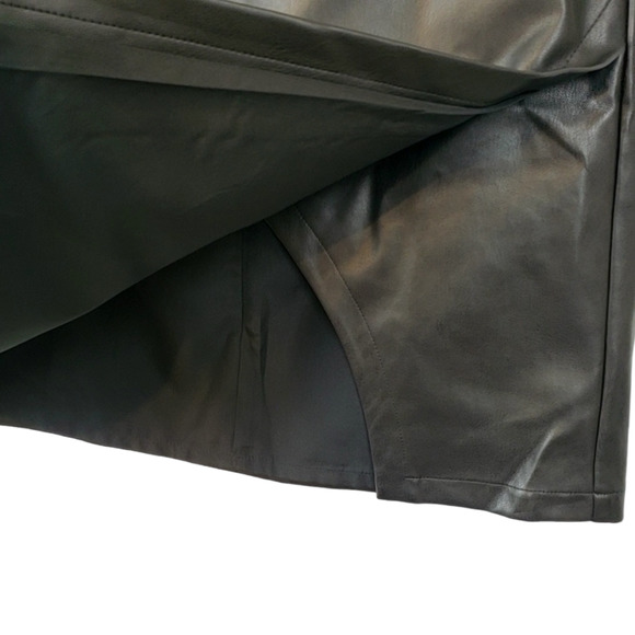 LOFT | FAUX WRAP FAUX LEATHER ASYMMETRICAL BLACK SKIRT WOMEN'S SIZE 8P - Picture 7 of 17